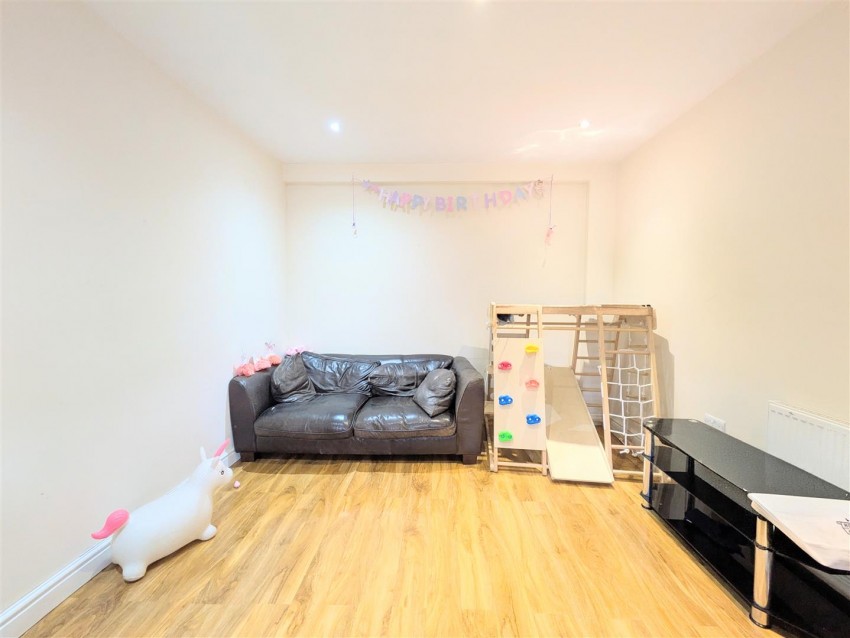 Images for Queensbury Road, London