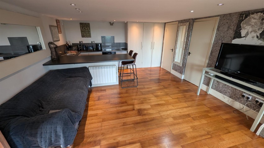 Images for Stone Top Cottage Annexe, Gill Lane, Apperley Bridge, Bradford