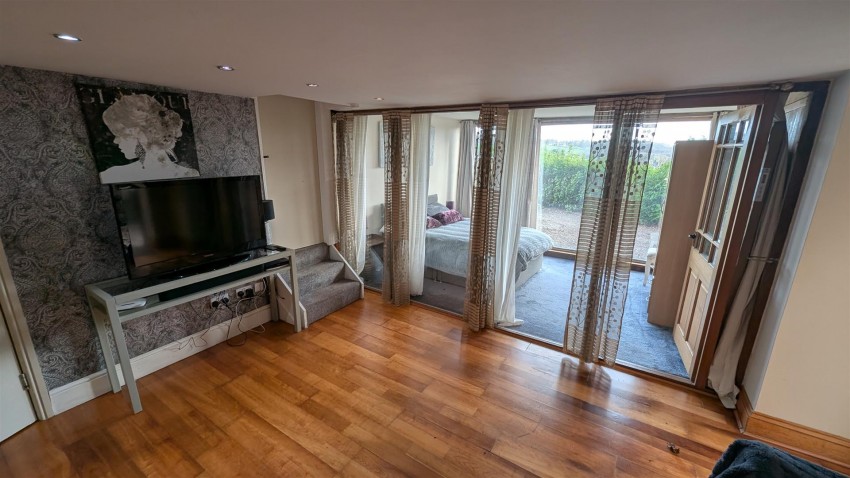 Images for Stone Top Cottage Annexe, Gill Lane, Apperley Bridge, Bradford