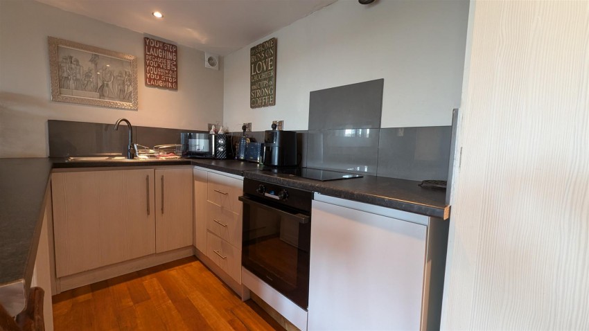 Images for Stone Top Cottage Annexe, Gill Lane, Apperley Bridge, Bradford