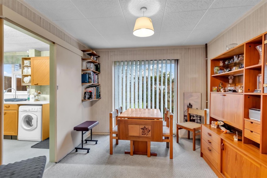 Images for Dairyfields, Crawley