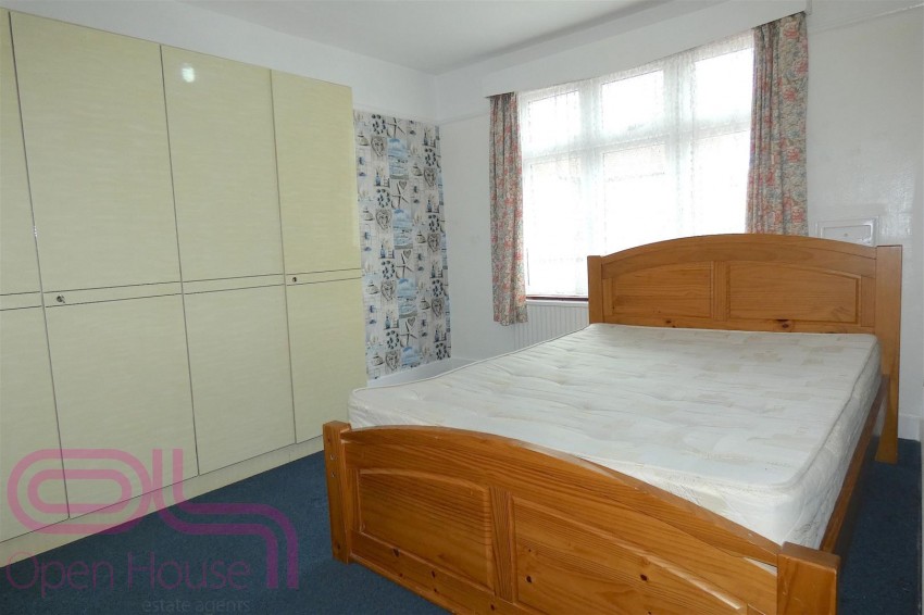 Images for Heathdale Avenue, Hounslow