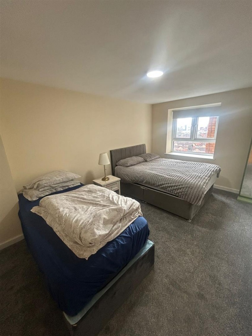 Images for Highclere Avenue, Salford