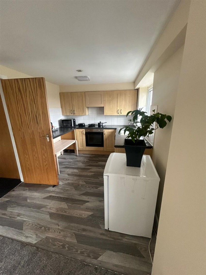 Images for Highclere Avenue, Salford