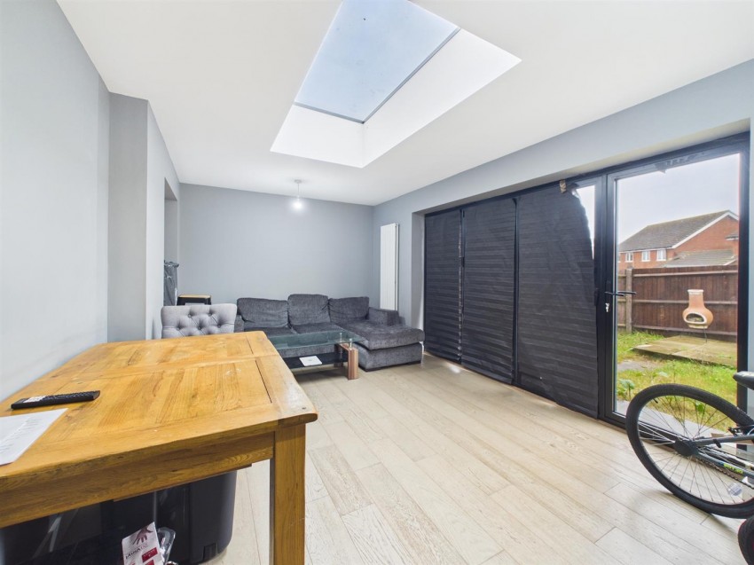 Images for Montreal Close Peacehaven