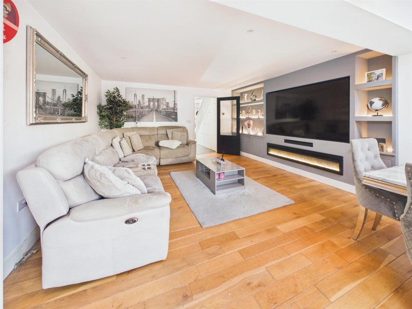 Images for Roundhouse Crescent, Peacehaven