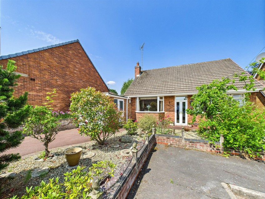 Images for York Close, Midway