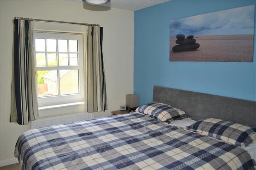 Images for Caldera Road