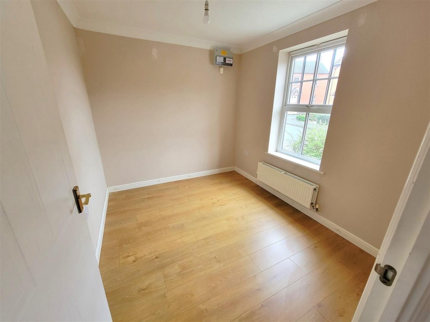 Images for Caldera Road