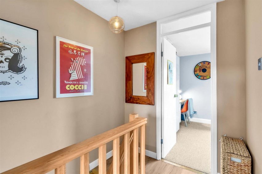 Images for Kingslea, Horsham