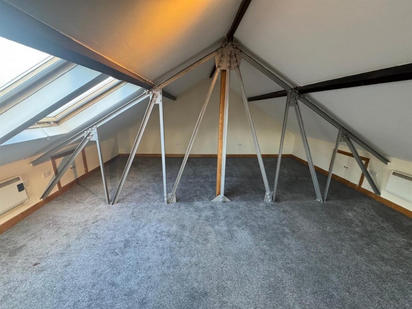 Images for Broadgate House, Bradford