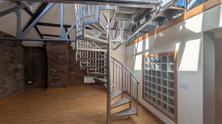 Images for Broadgate House, Bradford