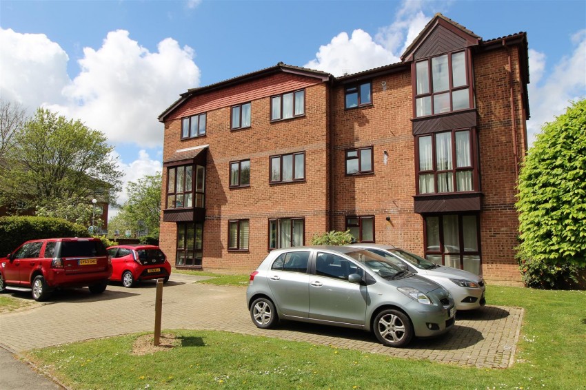 Images for Tanyard Close,,Horsham