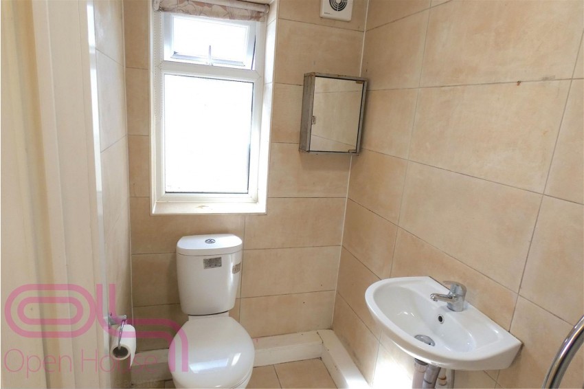 Images for Minterne Avenue, Southall