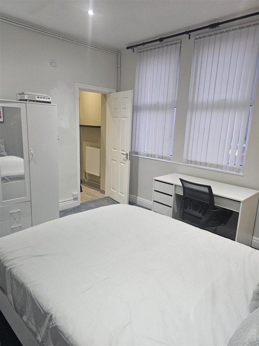 Images for Room 3, 2 Hannan Road, Liverpool