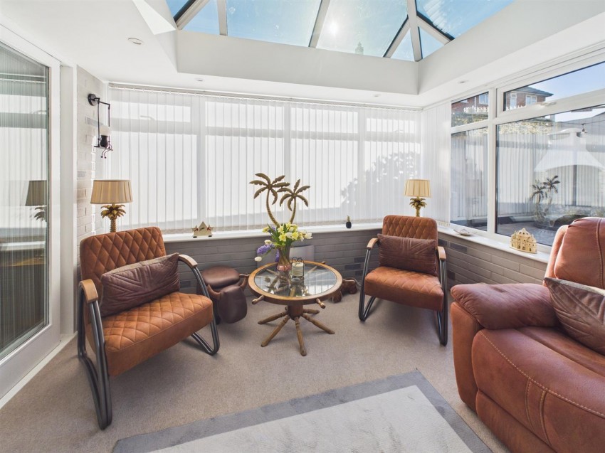 Images for Phyllis Avenue