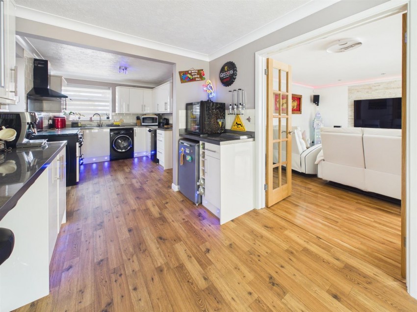 Images for Phyllis Avenue