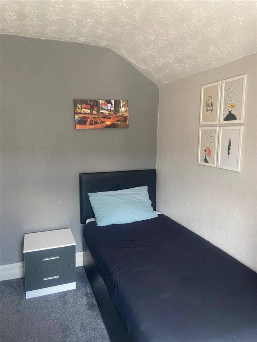 Images for Room 4, Park Road, Widness