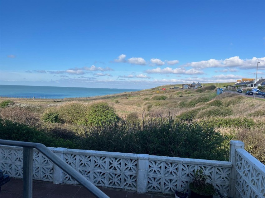 Images for CHAIN FREE      South Coast Road, Telscombe Cliffs.