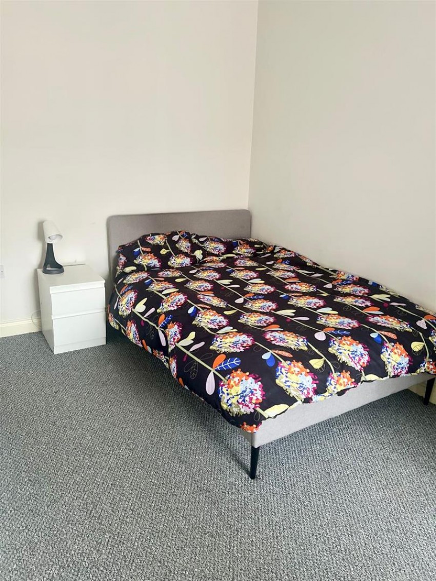 Images for Room 3 . 54 Mersey Road, Widnes
