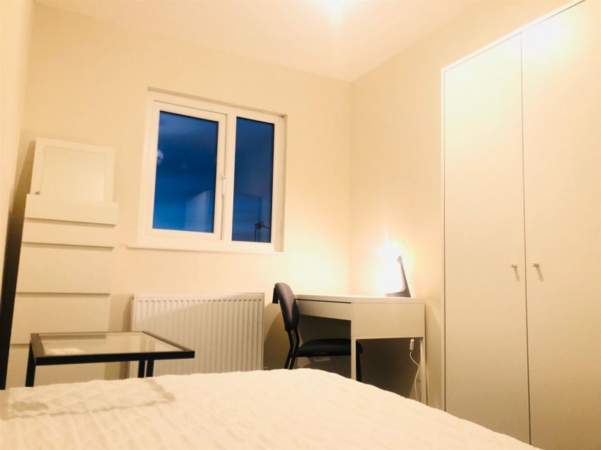 Images for Room 3 . 54 Mersey Road, Widnes