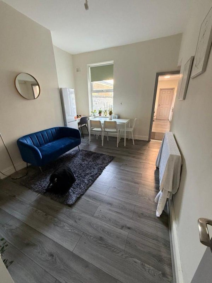 Images for Room 3 . 54 Mersey Road, Widnes