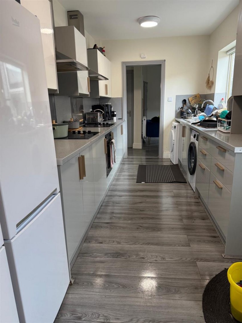 Images for Room 3 . 54 Mersey Road, Widnes