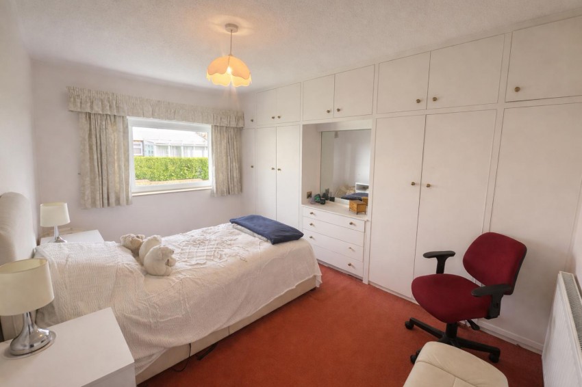 Images for Cotswold Avenue, Shipley