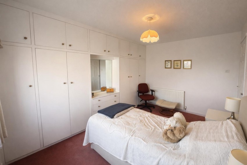 Images for Cotswold Avenue, Shipley