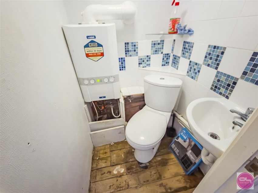 Images for Bearwood Hill Road, Burton-On-Trent