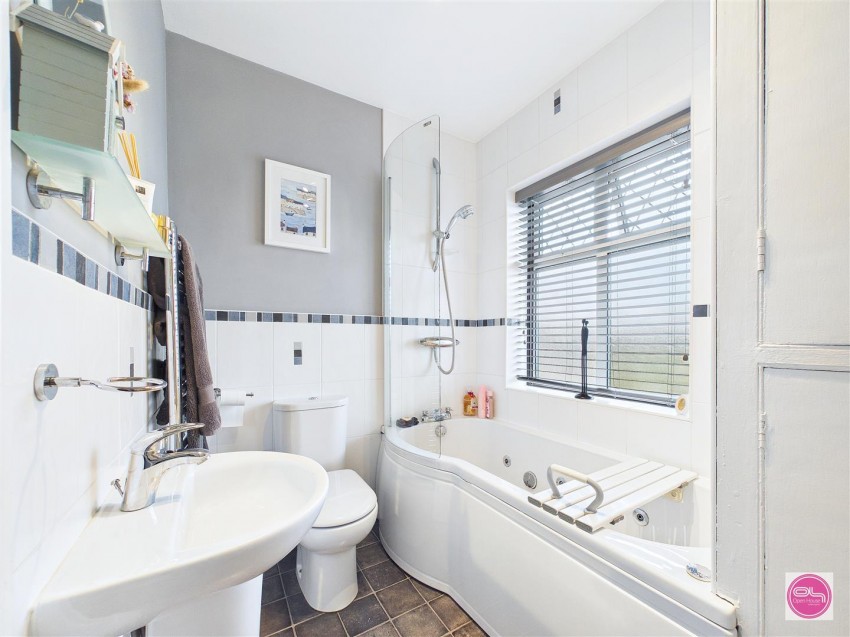 Images for Burton Road, Midway, Swadlincote