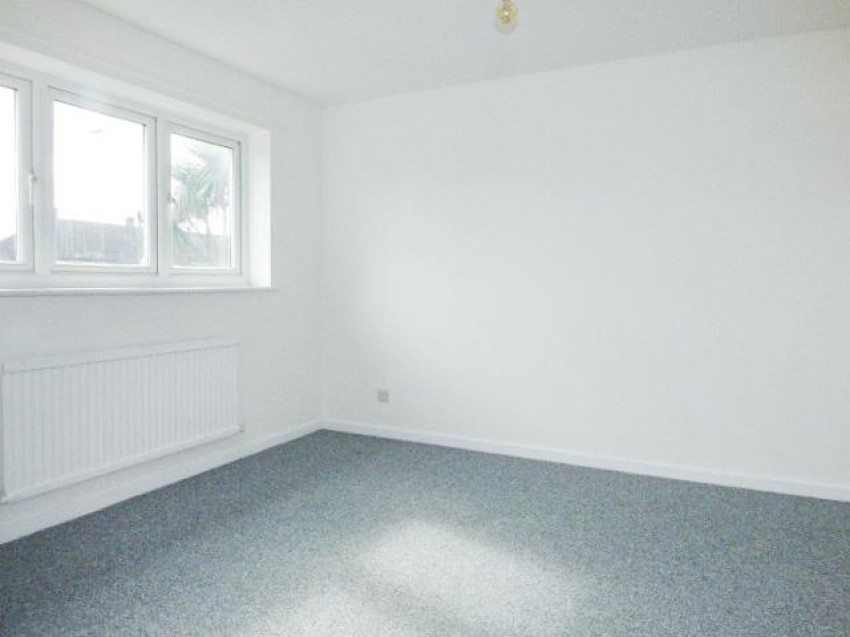 Images for Dale Close, South Ockendon