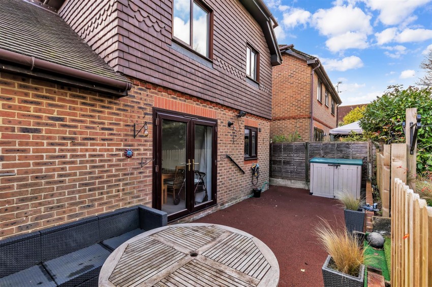 Images for Bailey Close, Horsham
