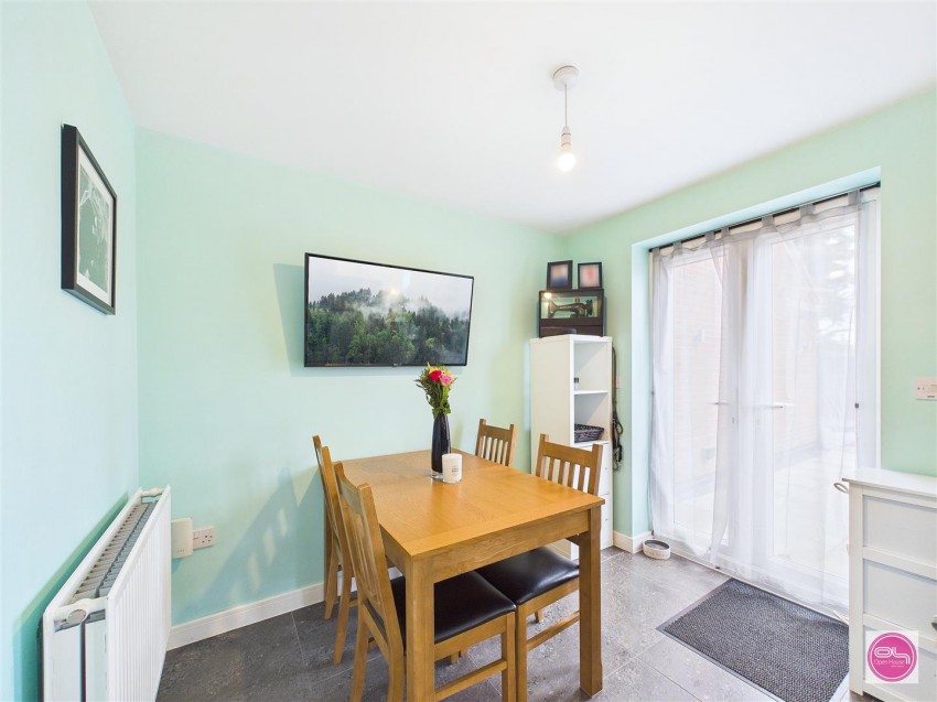Images for Cascade Close, Burton-On-Trent