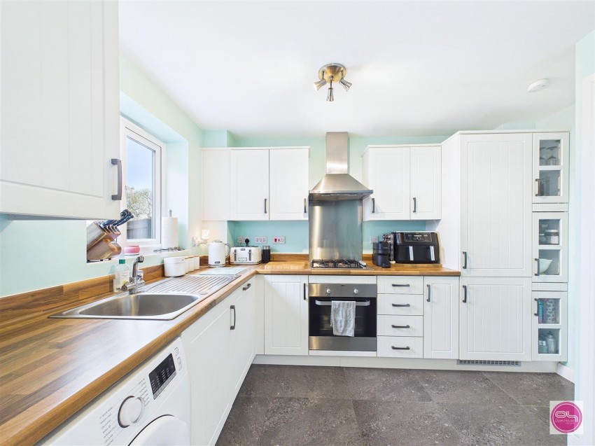 Images for Cascade Close, Burton-On-Trent