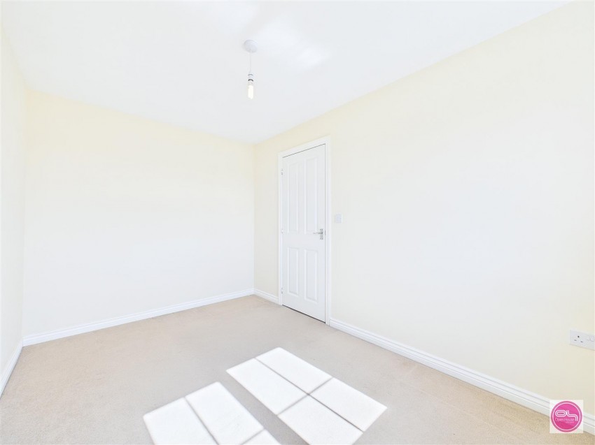 Images for Butterfly Gardens, Woodville, Swadlincote