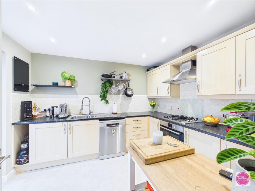 Images for Barker Round Way, Burton-On-Trent