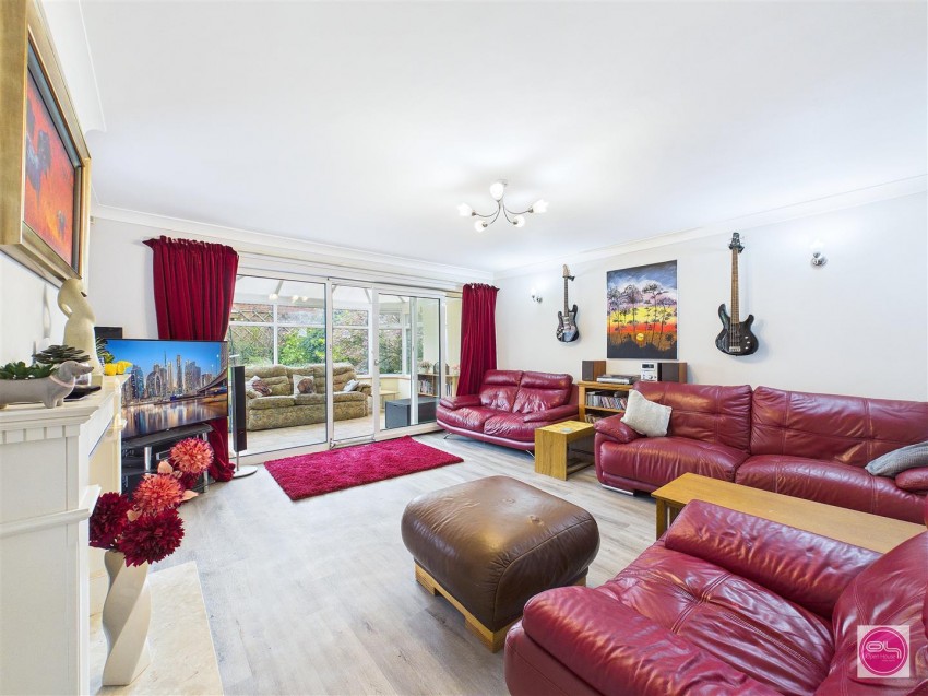 Images for Wheatley Lane, Winshill, Burton Upon Trent