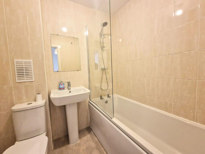 Images for Warmwell Drive, Wolverhampton