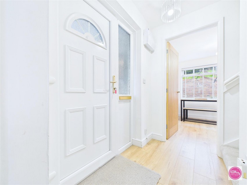 Images for Hawthorn Crescent, Burton-On-Trent