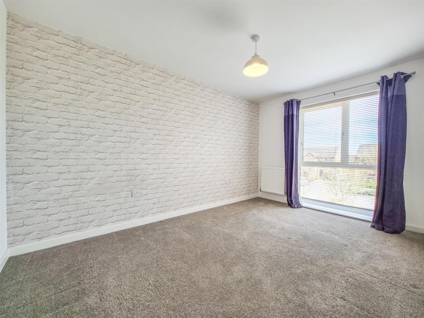 Images for Barleyfield, Wirral