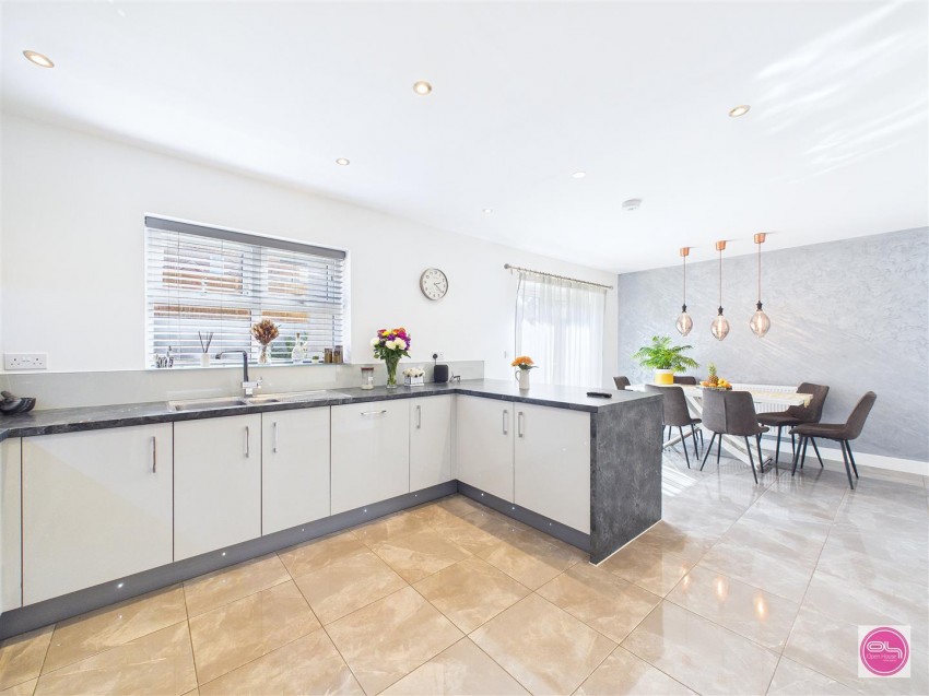 Images for Claymills Close, Burton-On-Trent