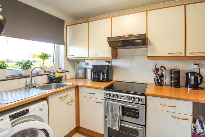 Images for Drake Close,,Horsham