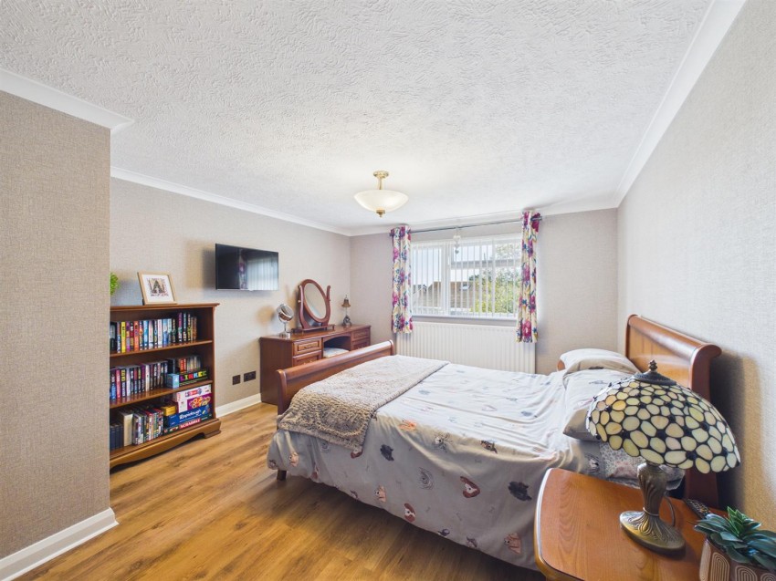 Images for Sutton Avenue North, Peacehaven