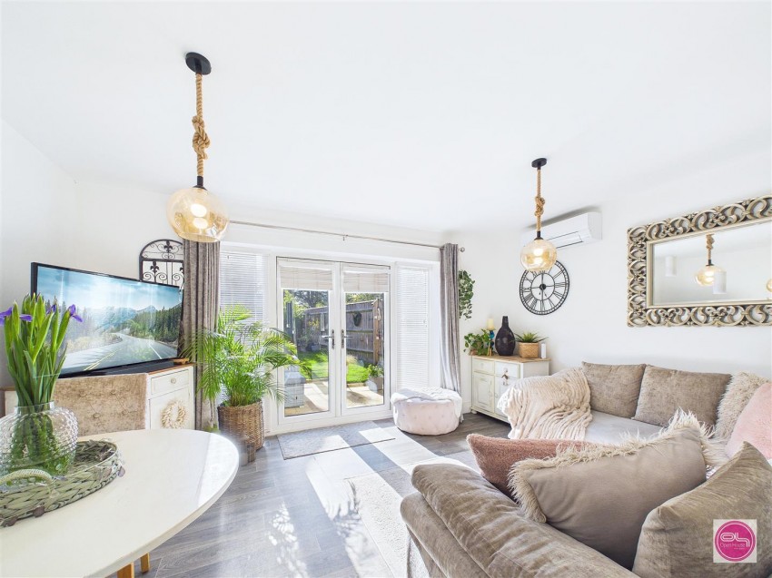 Images for Acacia Lane, Branston, Burton-On-Trent