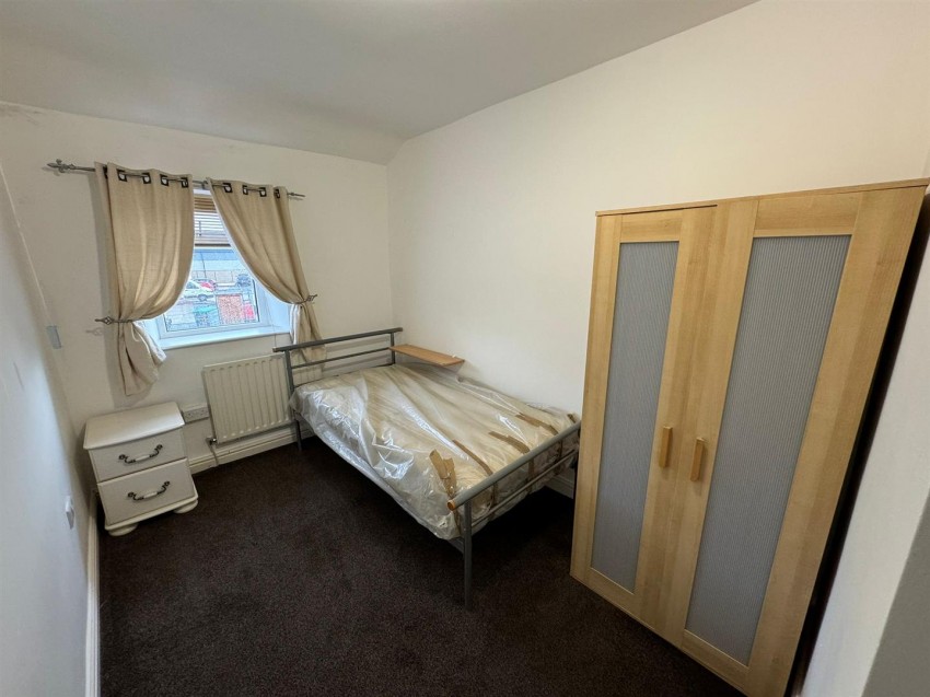 Images for Cutler Heights Lane, Bradford