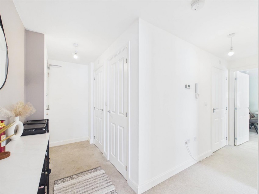 Images for Skylark Avenue, Peacehaven