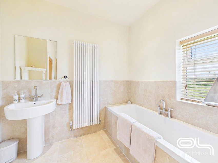 Images for Apple Tree Farm, Levedale, Stafford