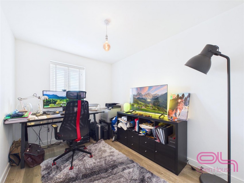 Images for Holden Drive, Midway, Swadlincote