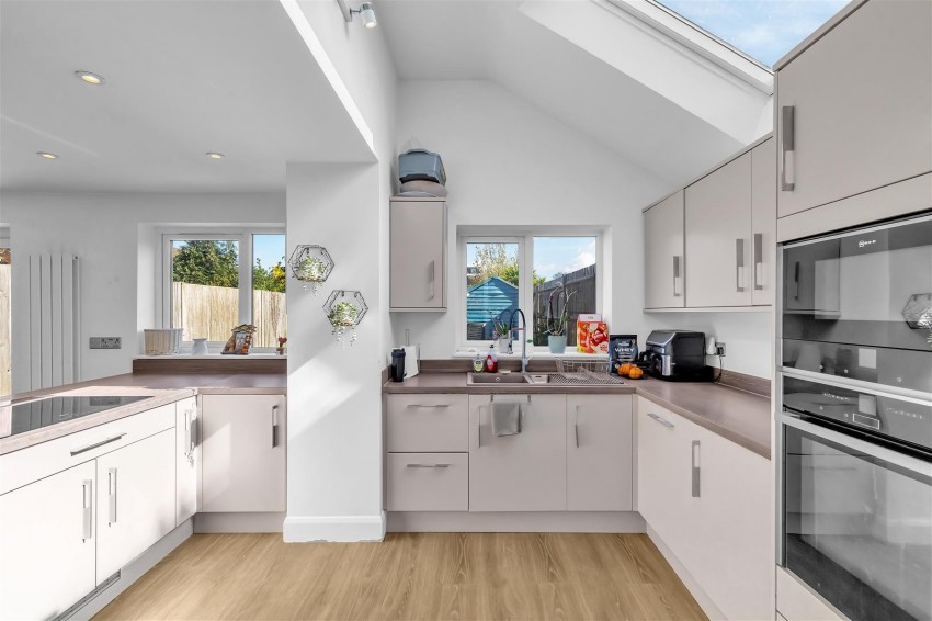 Images for Sycamore Avenue, Horsham